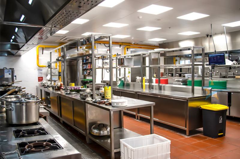 廣州天降美食機器人中餐廳中央主廚 廣州天降美食機器人中餐廳中央主廚