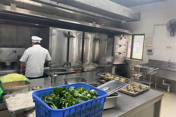 企業(yè)食堂廚房設(shè)備基本配置有哪些 企業(yè)食堂廚房設(shè)備基本配置有哪些